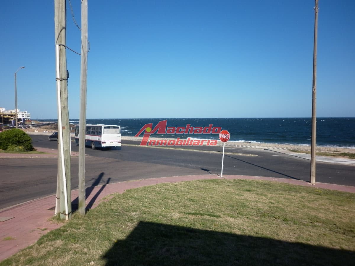 Excelente ubicacion ,vista directa al mar