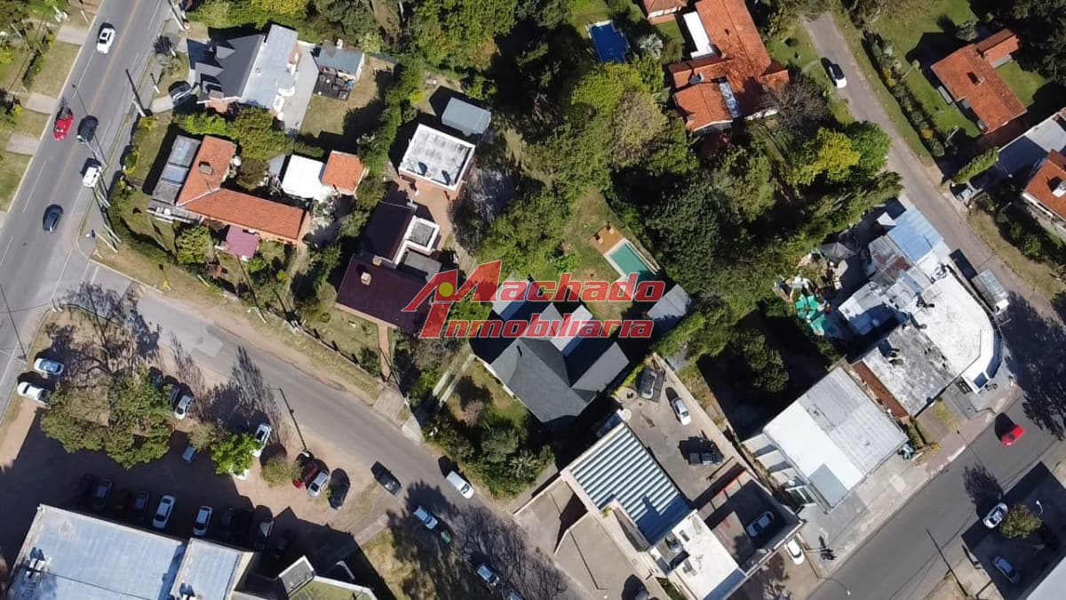 venta de casa ideal para clinica u oficina