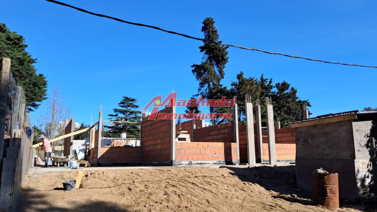 Oportunidad - Casa a estrenar en Cantegril - Precio pozo