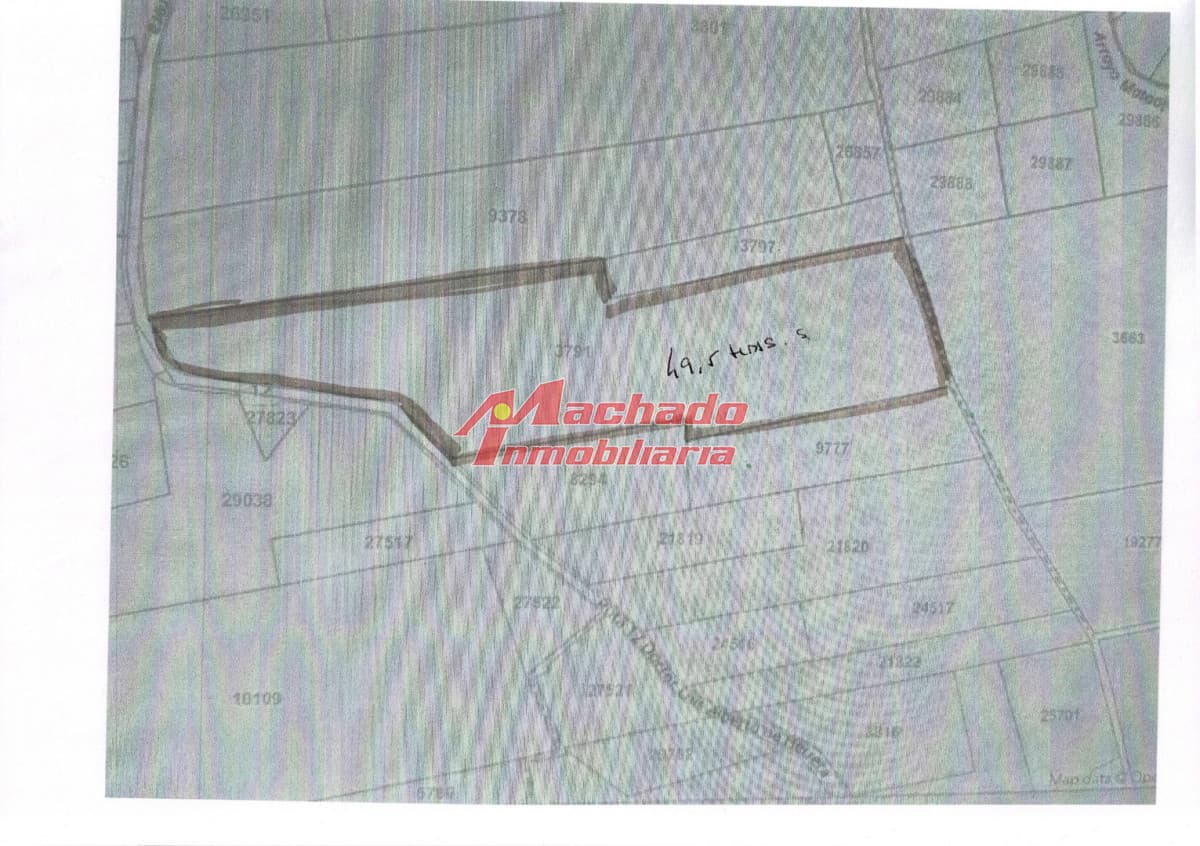 Exc.campo de 50 htas, se pueden agregar 23 mas pegadas o total de 108 htas.