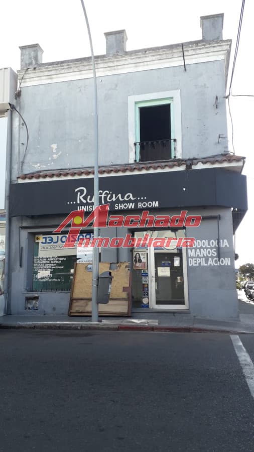 venta y alquiler local en el centro de Maldonado