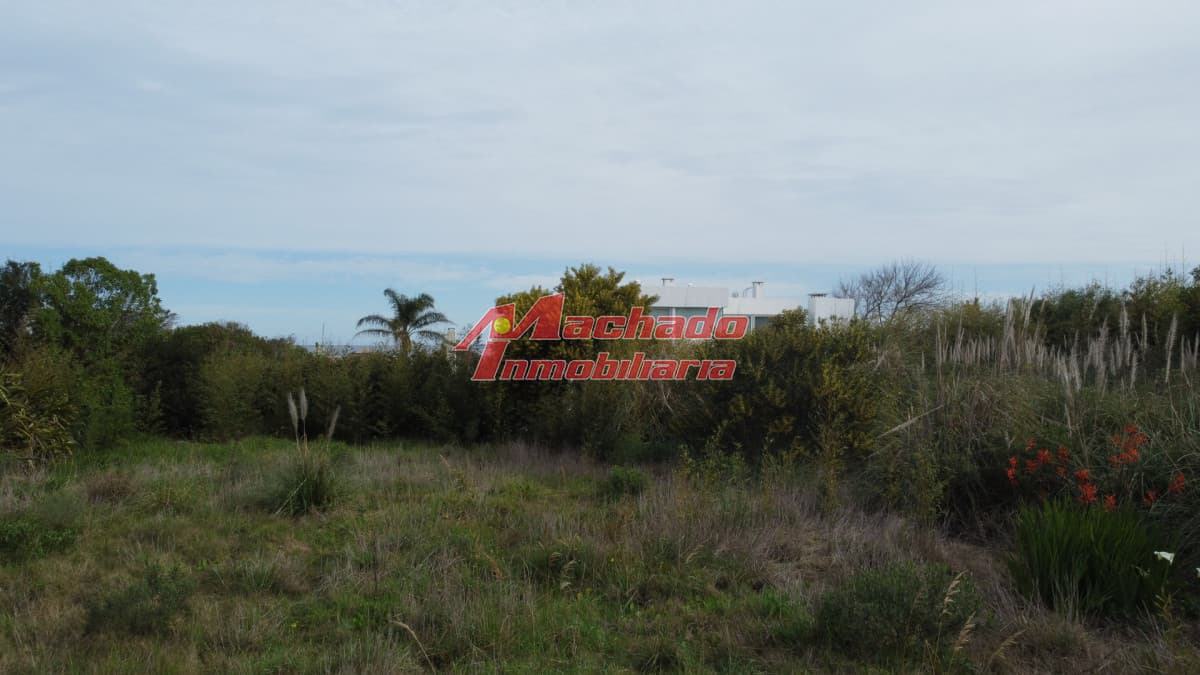 terreno en venta en El Chorro A UNA CUADRA DE LA PLAYA
