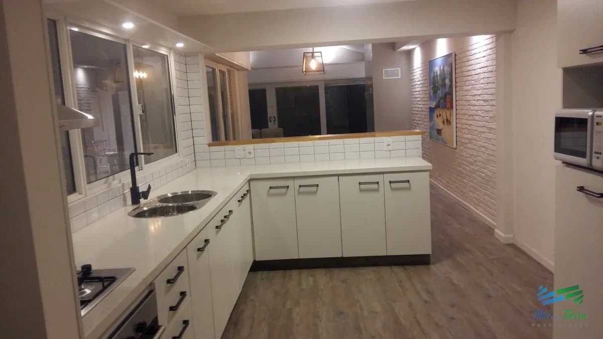 Alquiler y venta de casa de 5 dormitorios en Punta del Este