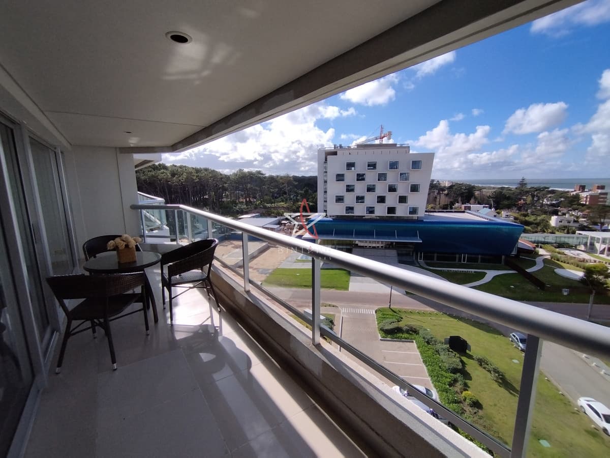 apartamento en venta yo alquiler zona Playa brava - Bintang Propiedades