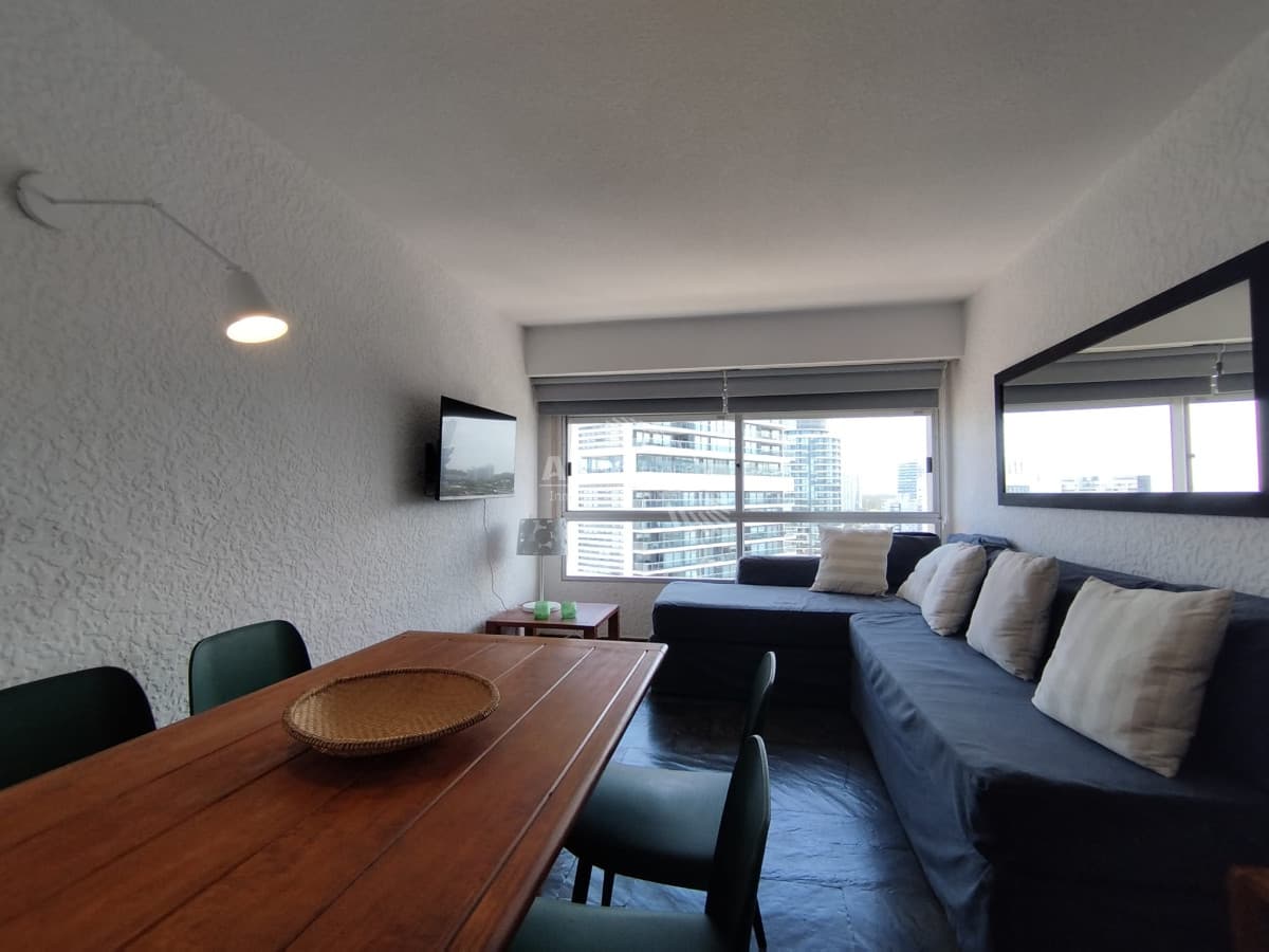 Venta y alquiler de apartamento Punta del Este