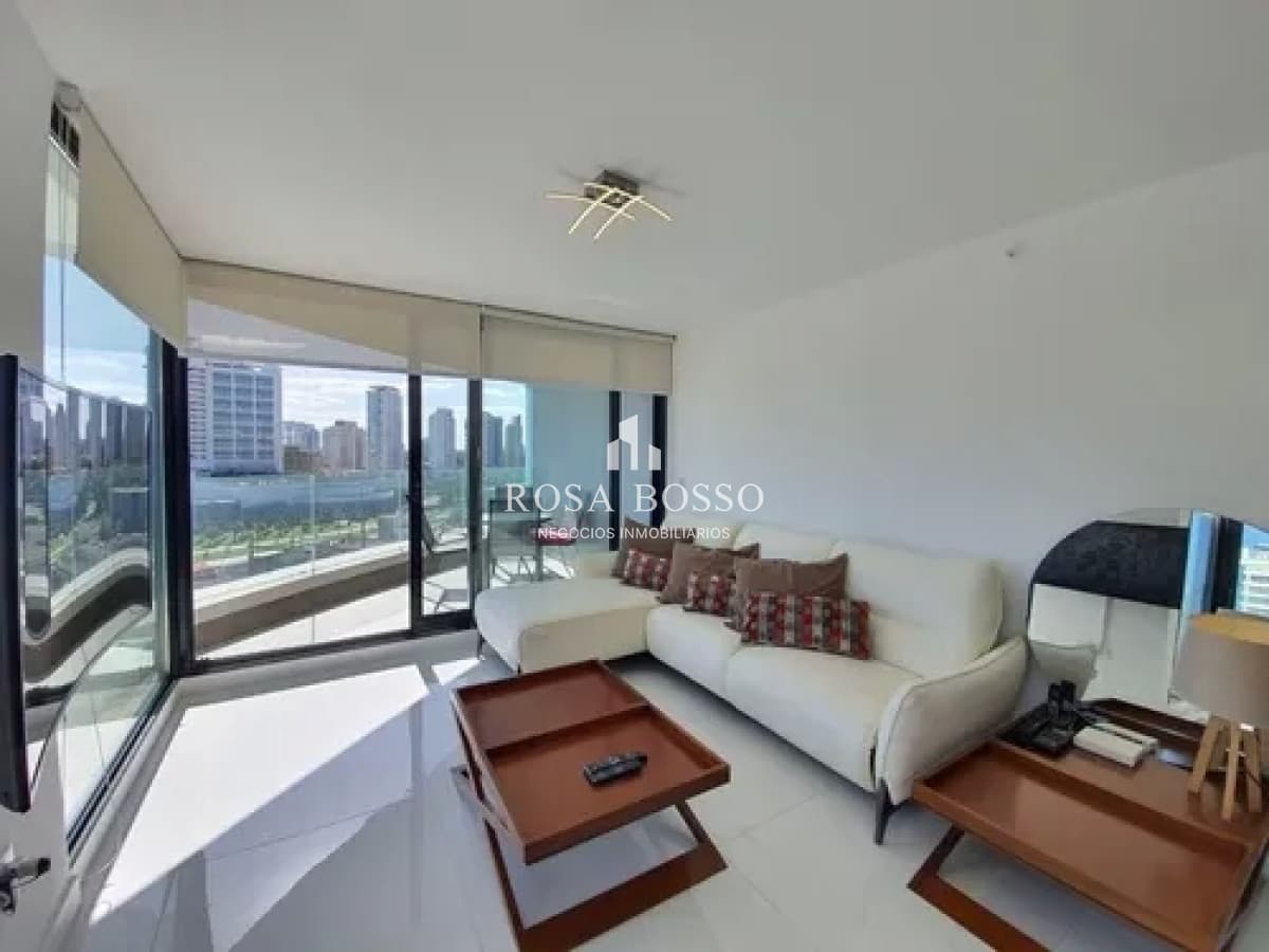 Apartamento en VENTA, 3 dormitorios, 3 suites, moderno, punta del este.