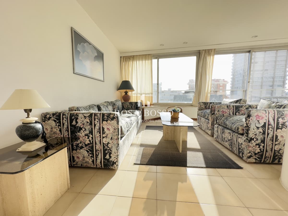 Apartamento Venta 2 dormitorios Península Punta del Este