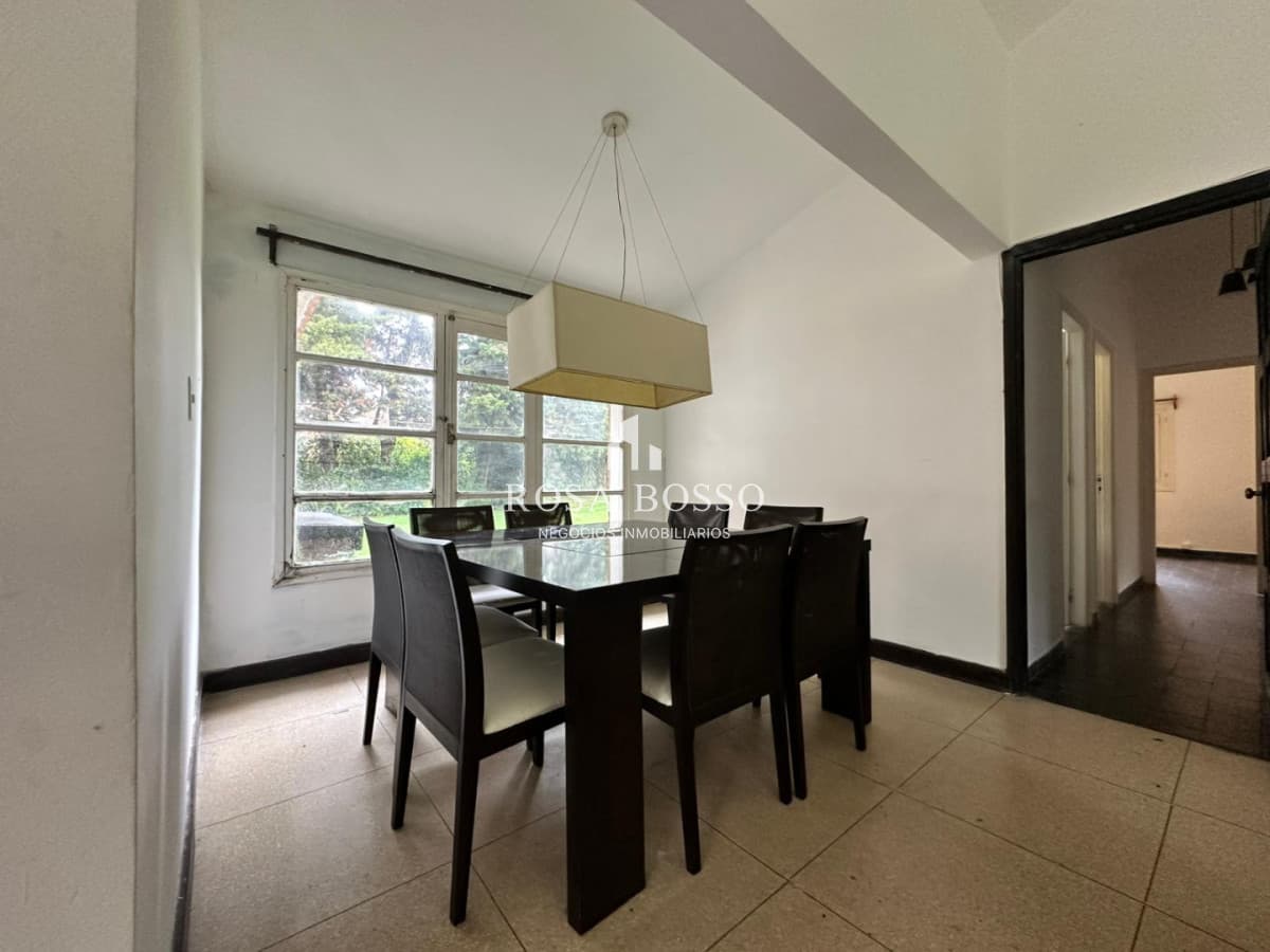 Casa de 3 dormitorios en venta en Cantegril