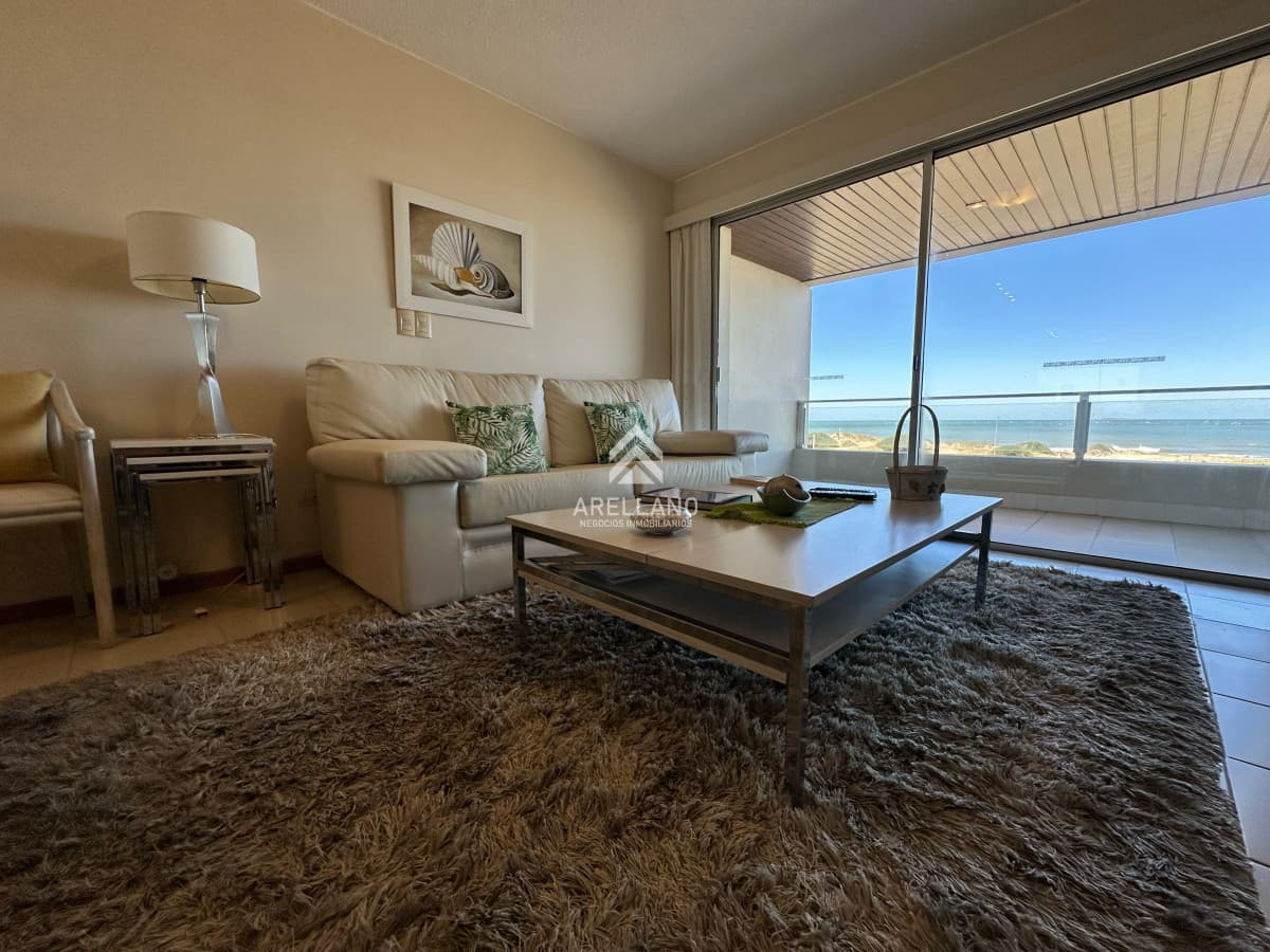 Apartamento ID.4299 - Venta Apartamento de 2 dormitorios