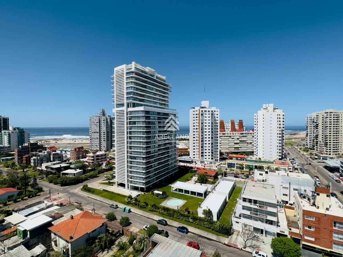 Apartamento ID.4092 - Apto en venta, 2 dormitorios 2 baños