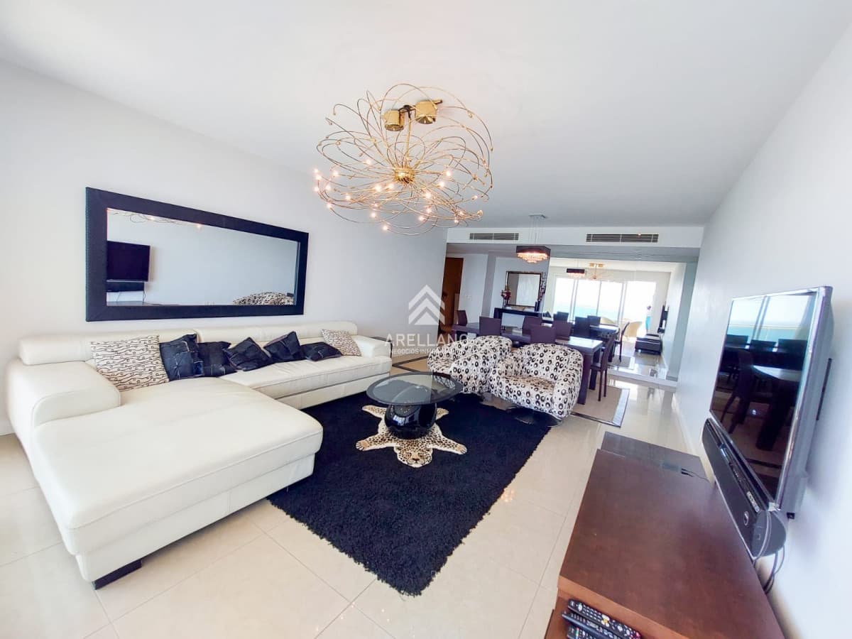 Apartamento ID.4105 - Alquiler de apartamento de 3 dormitorios +dep de servicio en Punta del Este