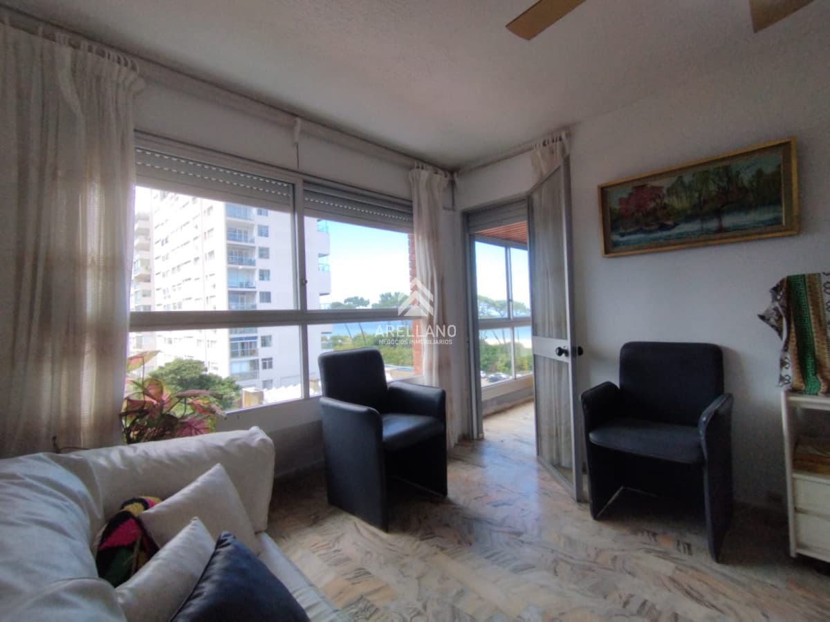 Apartamento ID.6430 - Venta Apartamento 1 dormitorio y medio