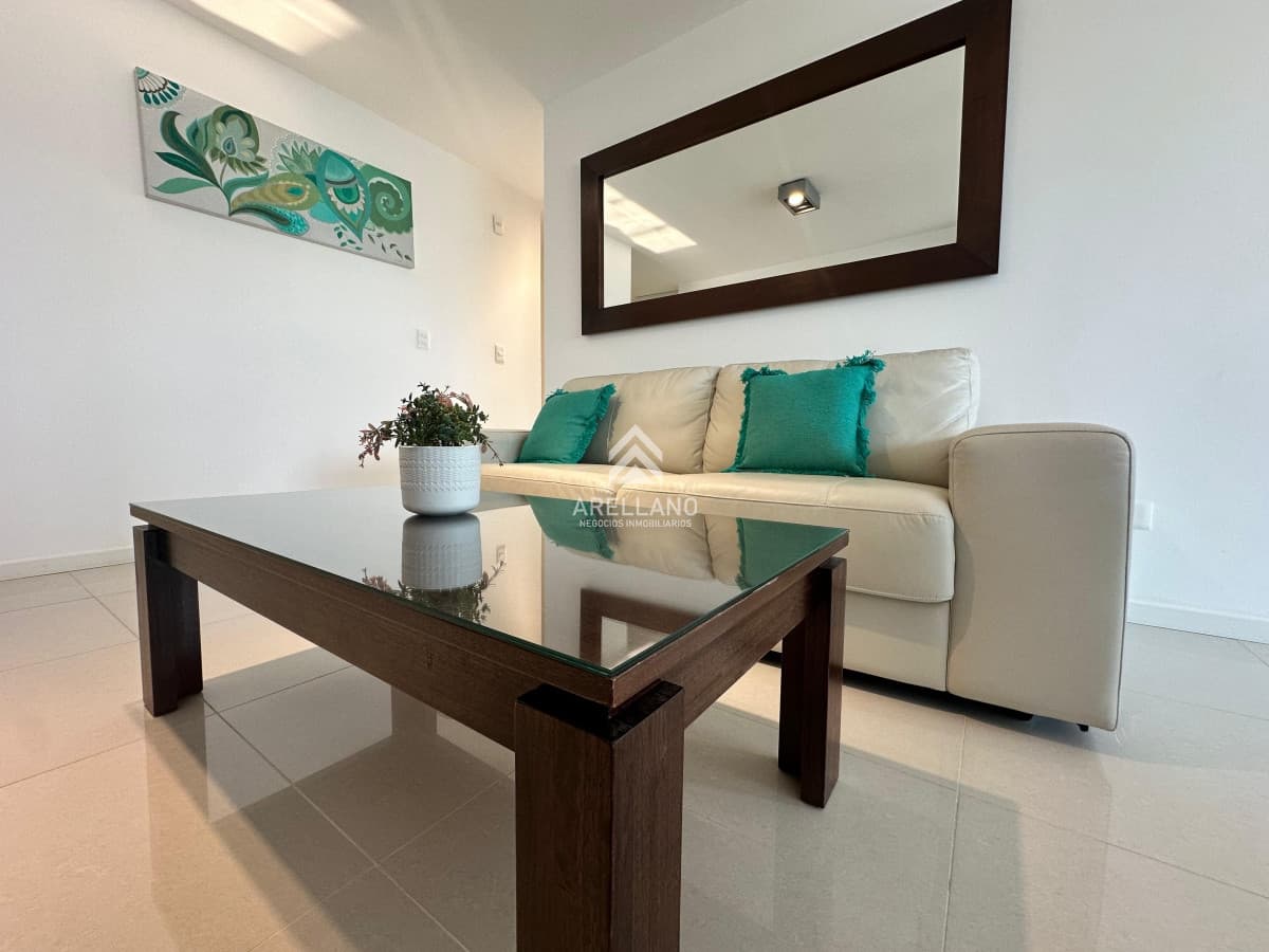 Apartamento ID.3886 - Venta apartamento 2 dormitorios con muy buena vista en parada 6 de la Brava