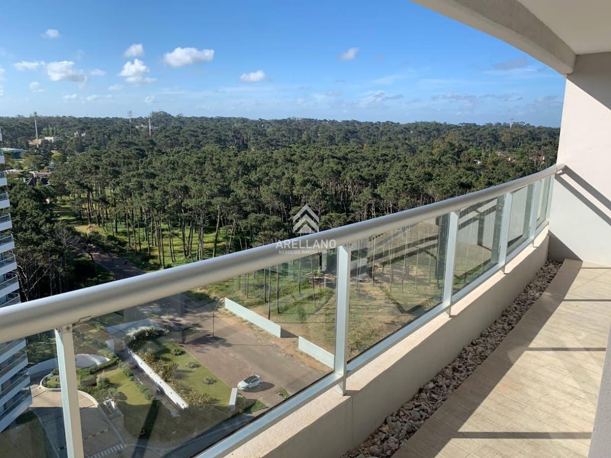 Apartamento ID.3205 - Venta apartamento1 dormitorio, edifico moderno, excelente servicios, Punta del este.