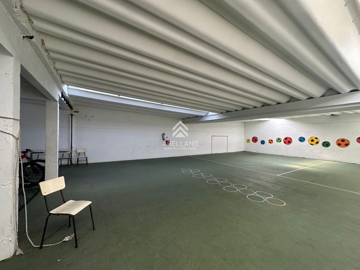 Local Comercial ID.3229 - Venta Local en el centro de Maldonado