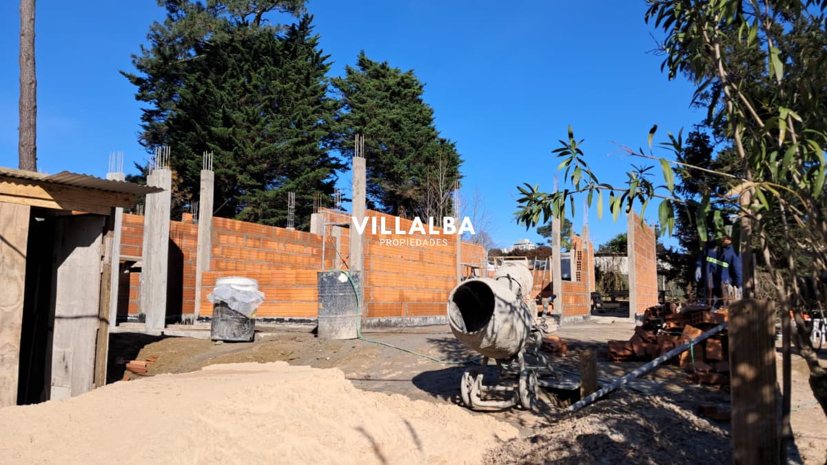 Oportunidad - Casa a estrenar en Cantegril - Precio pozo