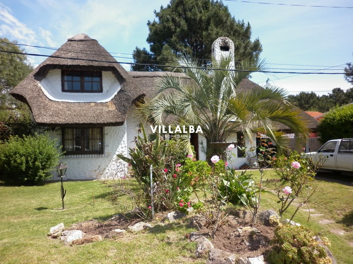 Venta de casa de 4 dormitorios en Maldonado