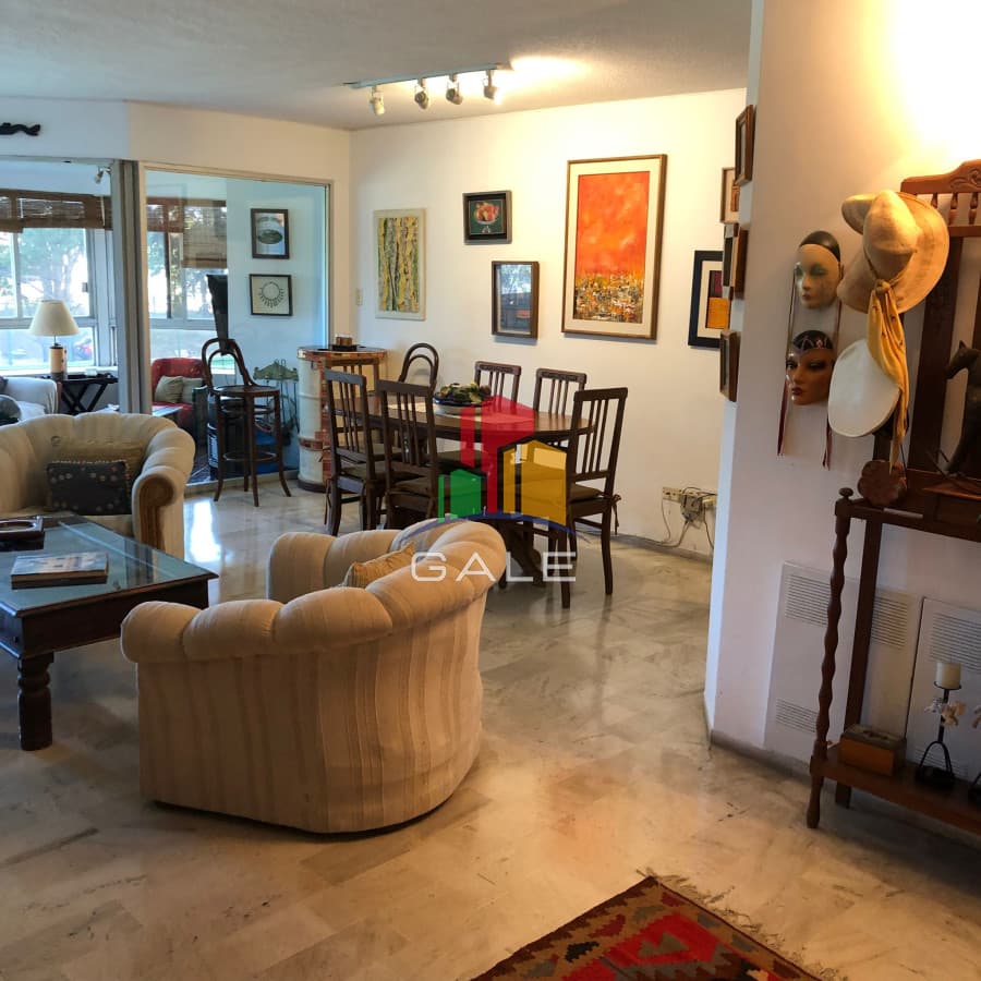 Gale Propiedades & Escribanía Apartamento ID.4760 -  Apartamento en venta y alquiler de 3 dormitorios y dependencia en Punta del Este
