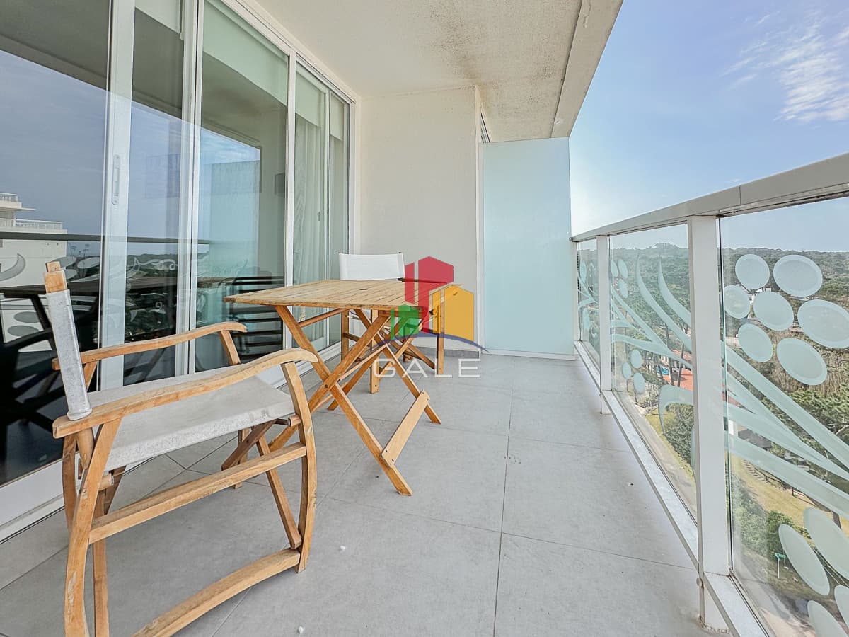 Gale Propiedades & Escribanía Apartamento ID.3476 - Alquiler temporal, apartamento de1dormitorio y medio en Torre YOO Punta.