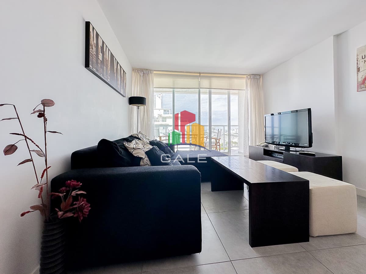 Gale Propiedades & Escribanía Apartamento ID.3476 - Alquiler temporal, apartamento de1dormitorio y medio en Torre YOO Punta.