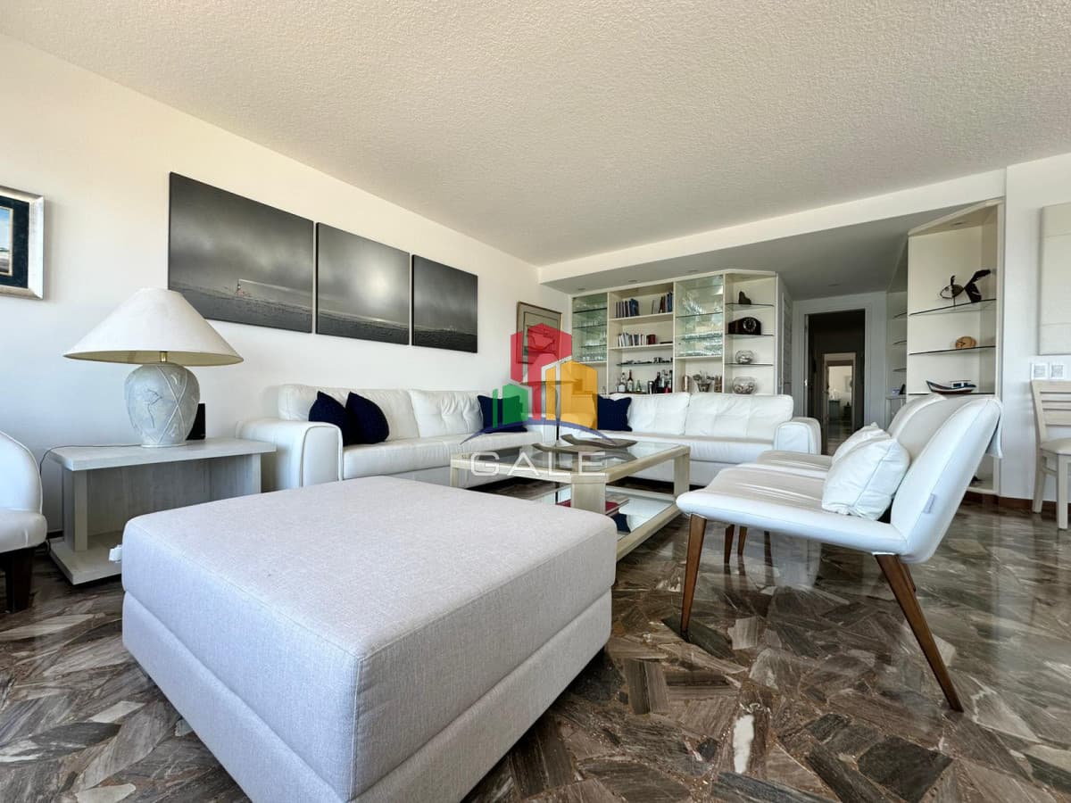 venta de apartamento sobre paya mansa  -