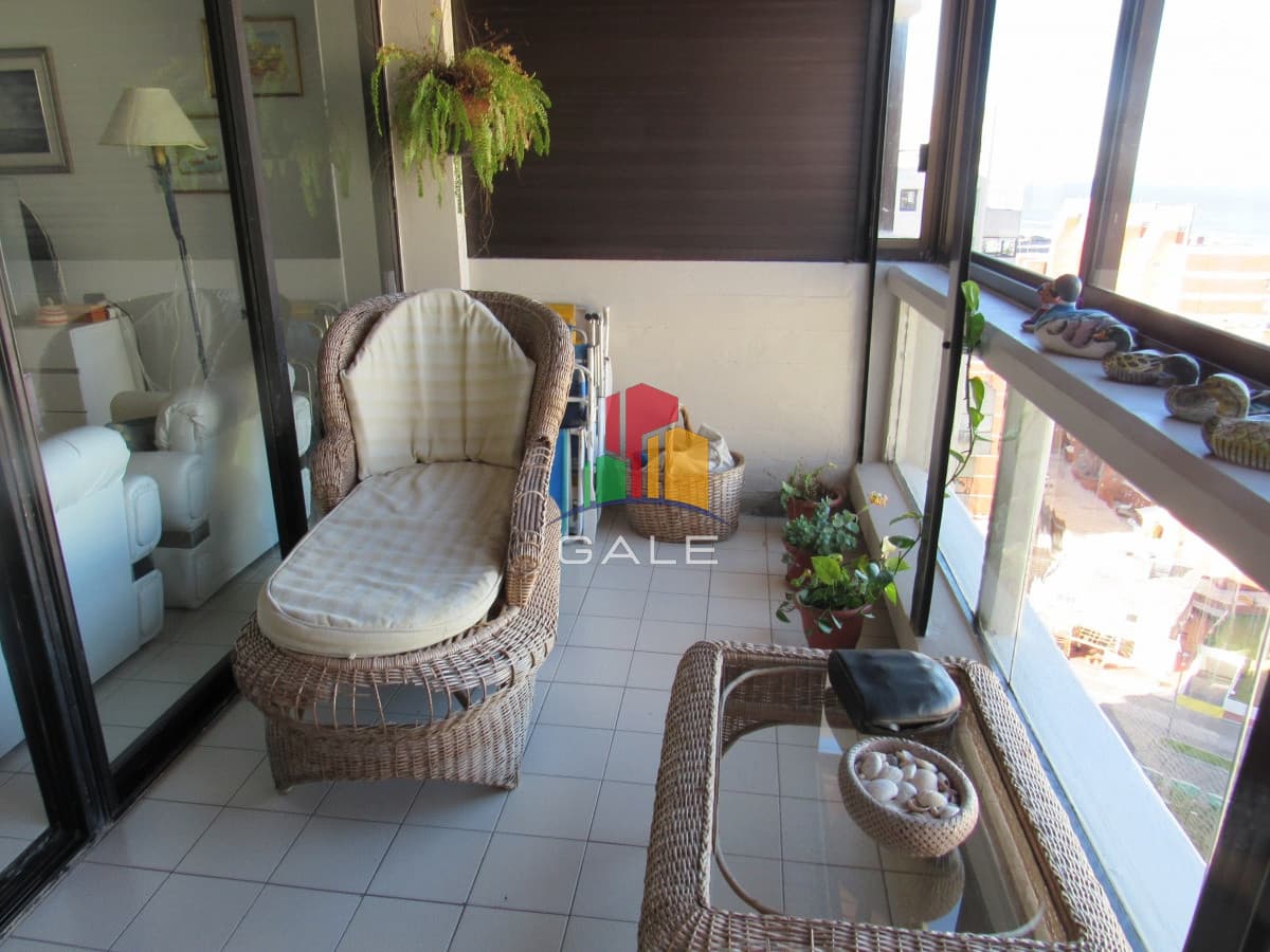 Gale Propiedades & Escribanía Apartamento ID.4394 - Apartamento en venta de 3 dormitorios en Punta del Este