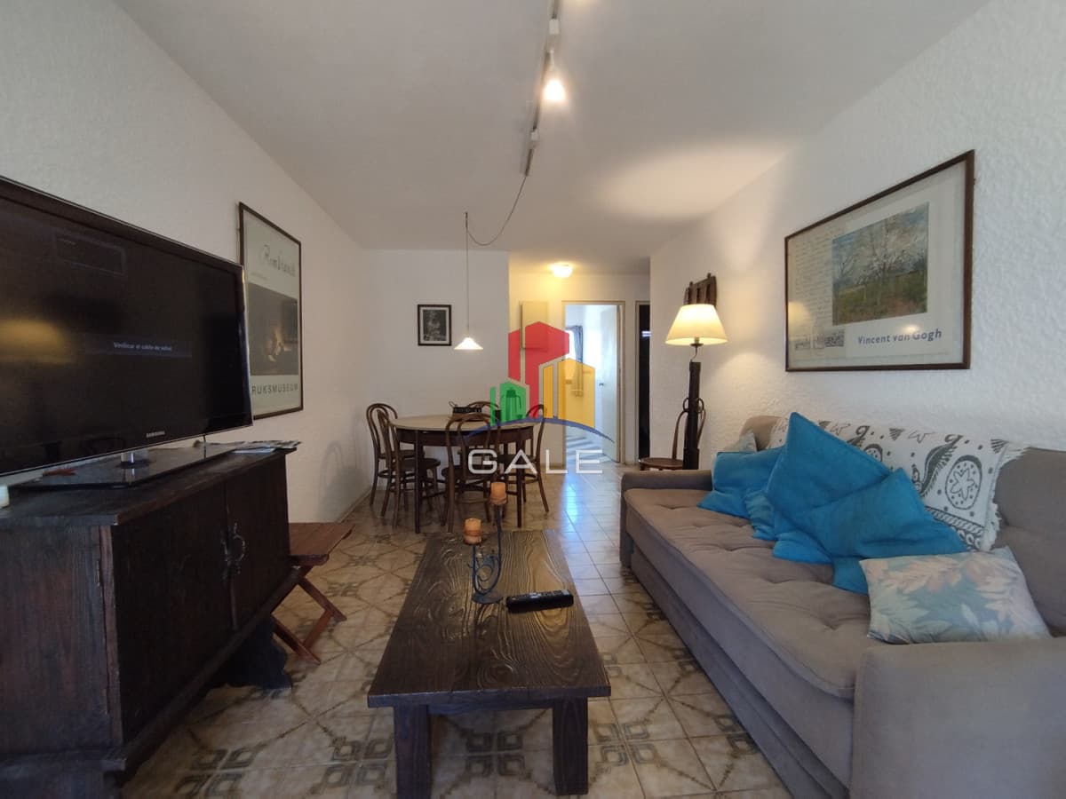 Gale Propiedades & Escribanía Apartamento ID.5307 - Departamento de dos dormitorios en venta en Punta del Este