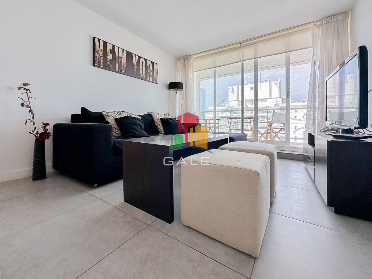 Gale Propiedades & Escribanía Apartamento ID.3476 - Alquiler temporal, apartamento de1dormitorio y medio en Torre YOO Punta.