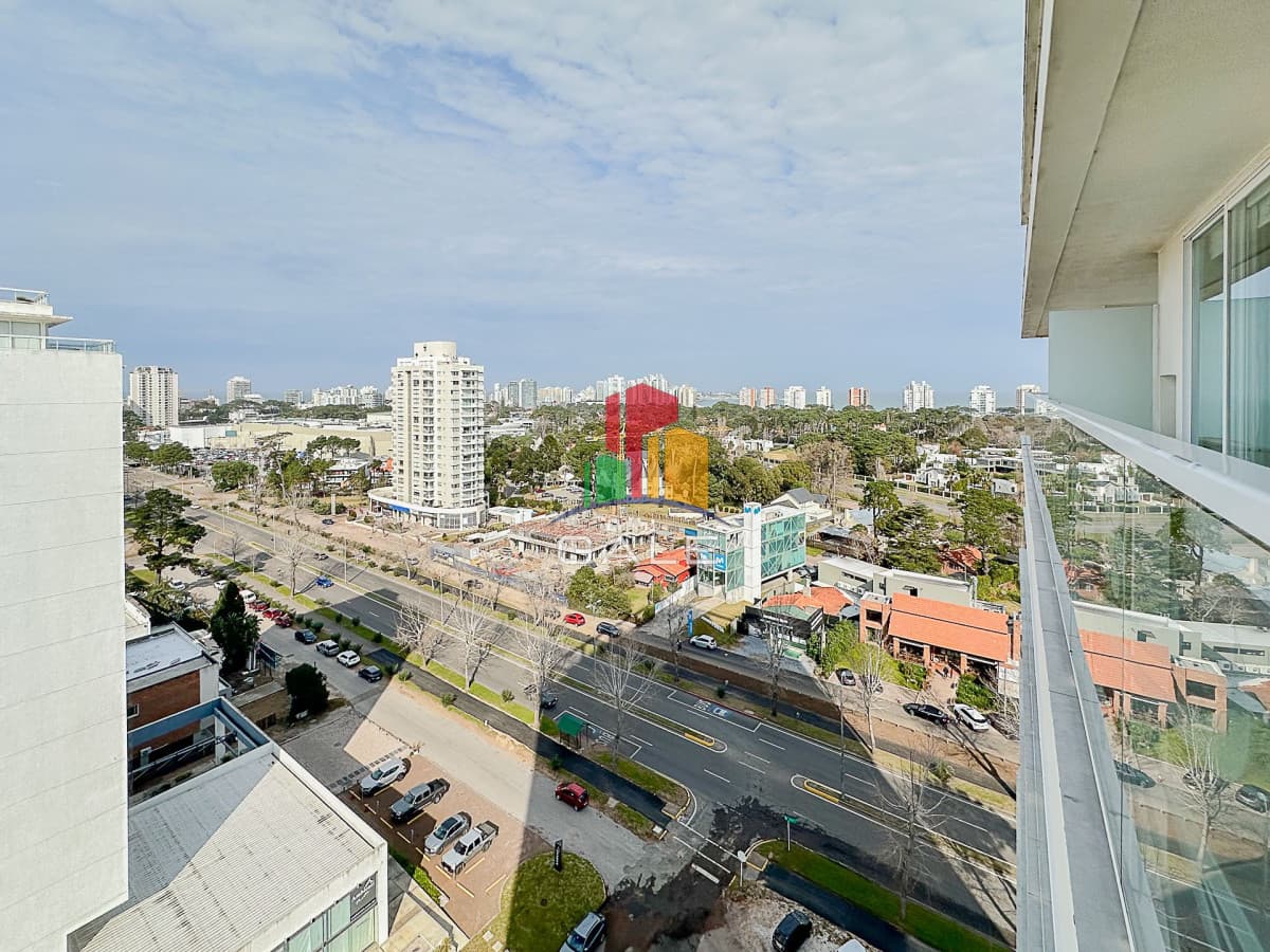 Gale Propiedades & Escribanía Apartamento ID.3476 - Alquiler temporal, apartamento de1dormitorio y medio en Torre YOO Punta.