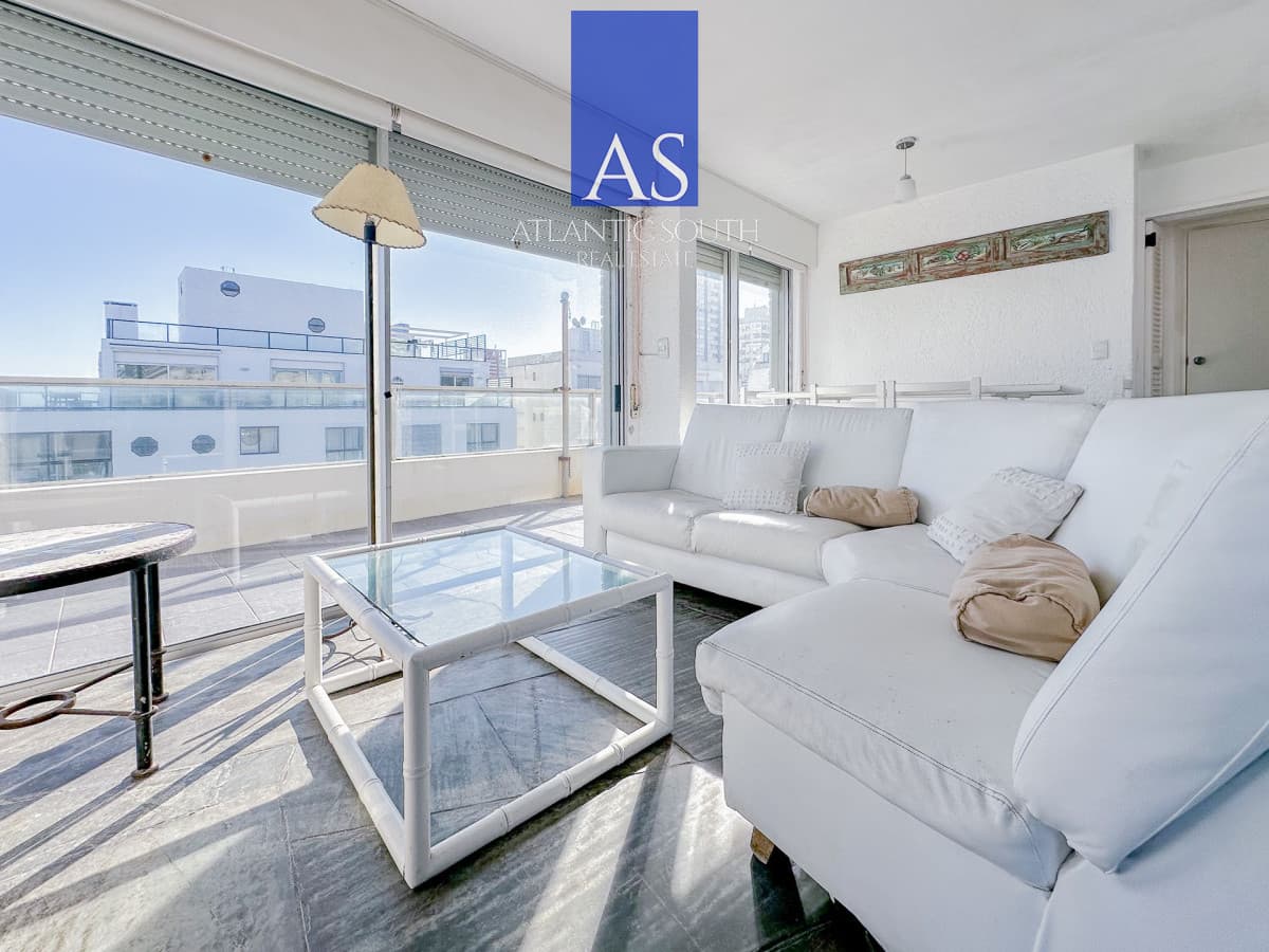 Penthouse en venta en Peninsula, 3 dormitorios, 3 baños, garaje