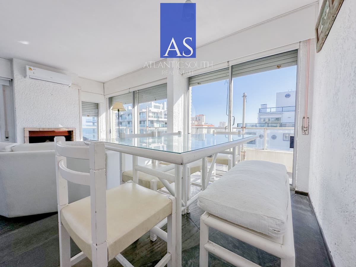 Penthouse en venta en Peninsula, 3 dormitorios, 3 baños, garaje