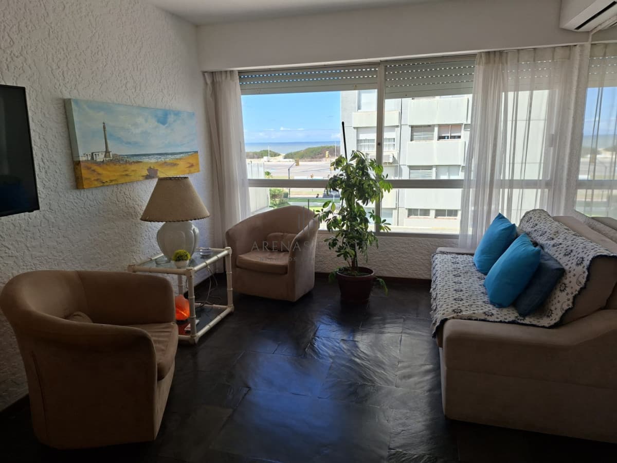 Apartamento ID.4527 - apartamento en venta zona Brava