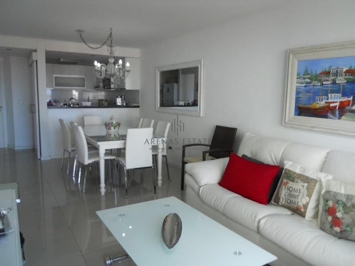 Apartamento ID.4412 -  Apartamento en venta de dos dorm en Playa Brava Punta del Este