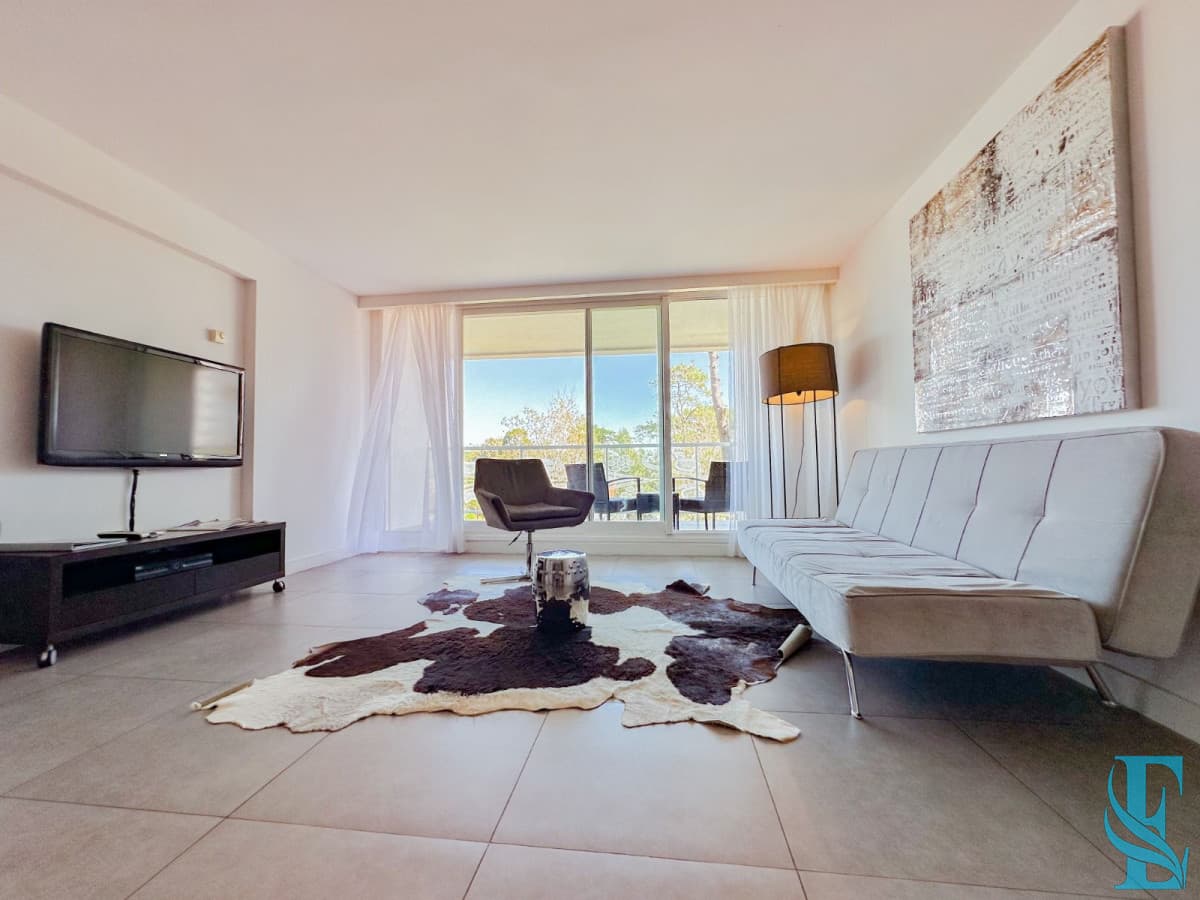 Venta de apartamento de dos dormitorios en Punta del Este