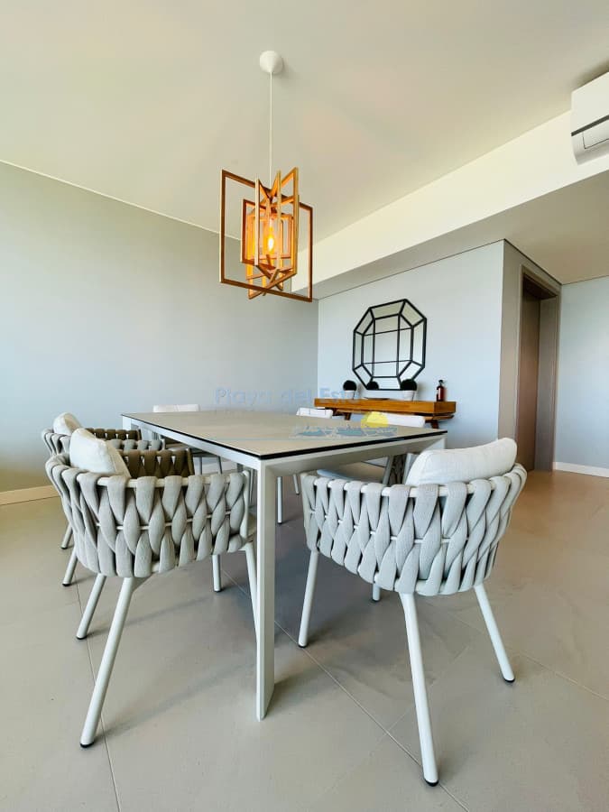 Alquiler  y venta de apartamento de 3 dormitorios en Punta del Este  - Inmobiliaria Playa del Este
