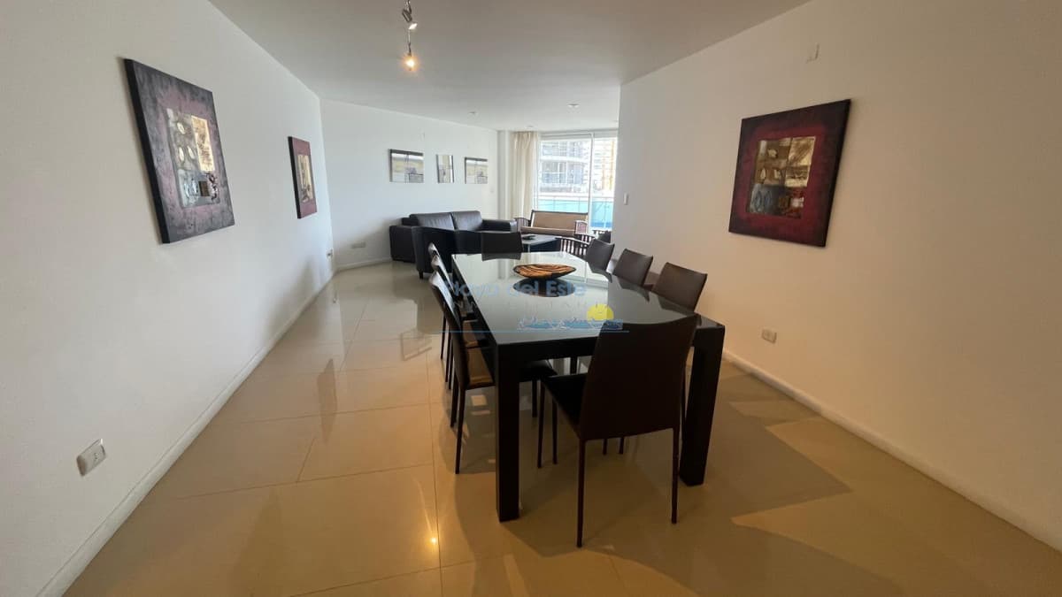 Apartamento en zona Brava - Inmobiliaria Playa del Este