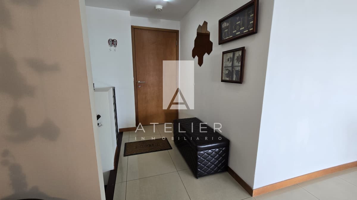 Apartamento en venta y alquiler de 3 dormitorios en Punta del Este