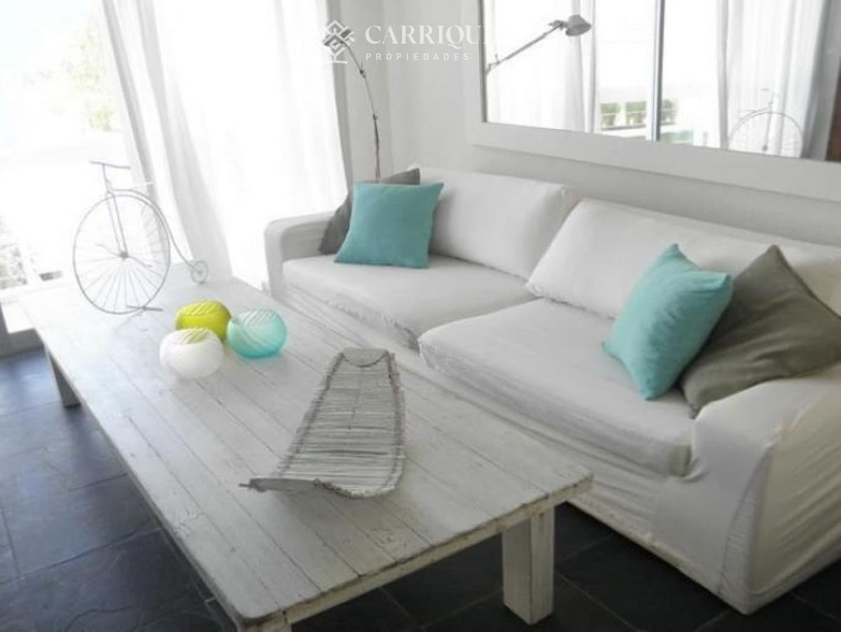 Apartamento en Manantiales   -