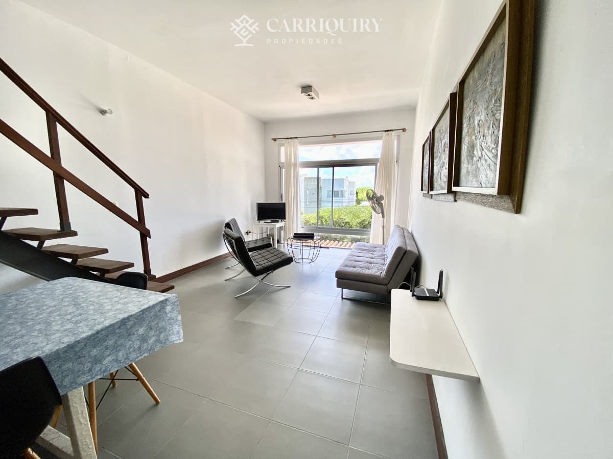 Apartamento en Manantiales   -