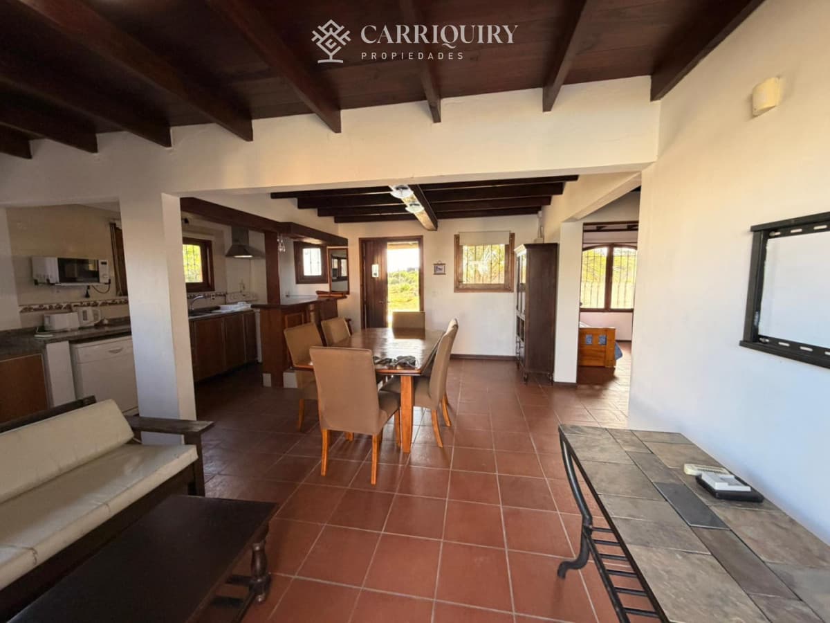 Casa con vista al mar  -