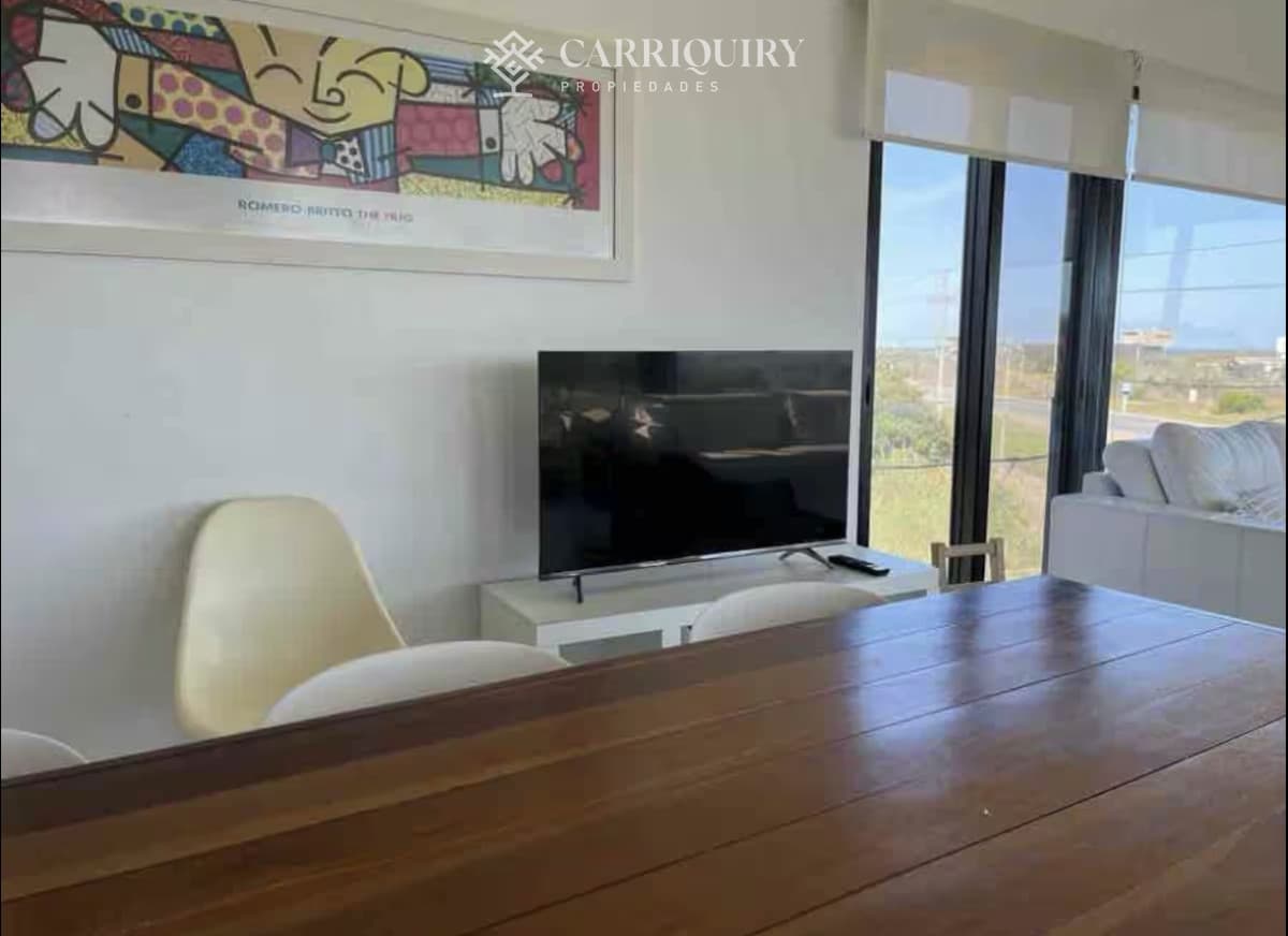 Casa a la venta en Santa Monica, 3 dormitorios en suite  -
