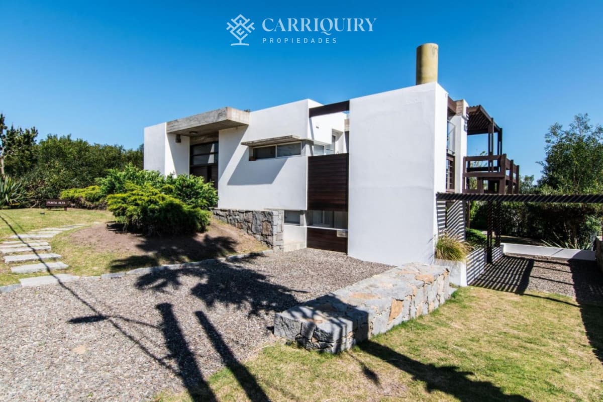 Casa en venta 5 dormitorios  -