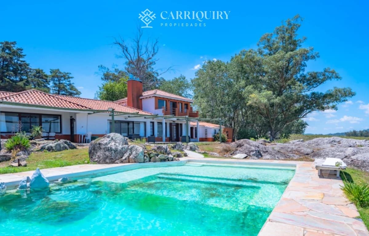 OPORTUNIDAD CHACARA CON EXCELENTES VISTAS A LAGUNA DEL SAUCE  -