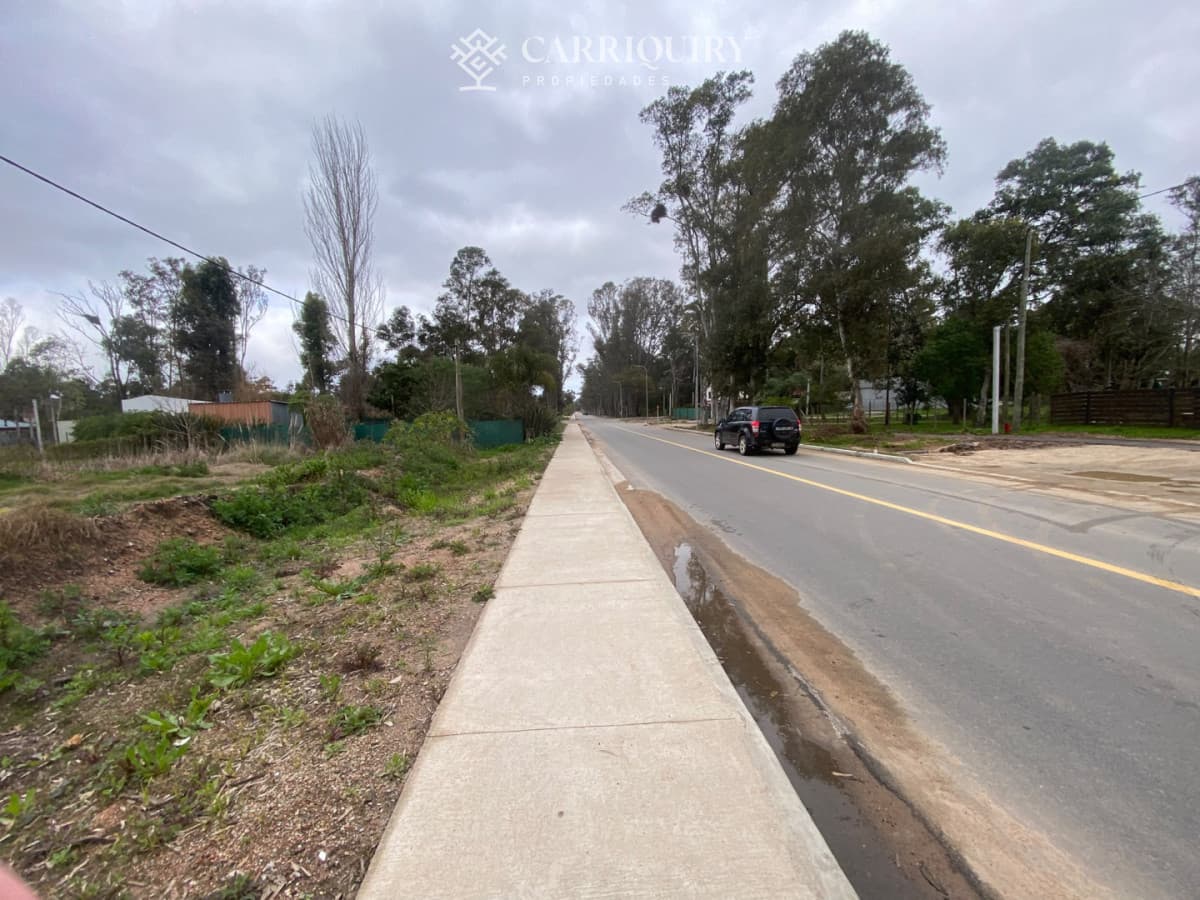 OPORTUNUIDAD LOTE EN VENTA EN UNA DE LA ZONAS DE MAYOR CRECIMIENTO EN LA BARRA EL TESORO   -