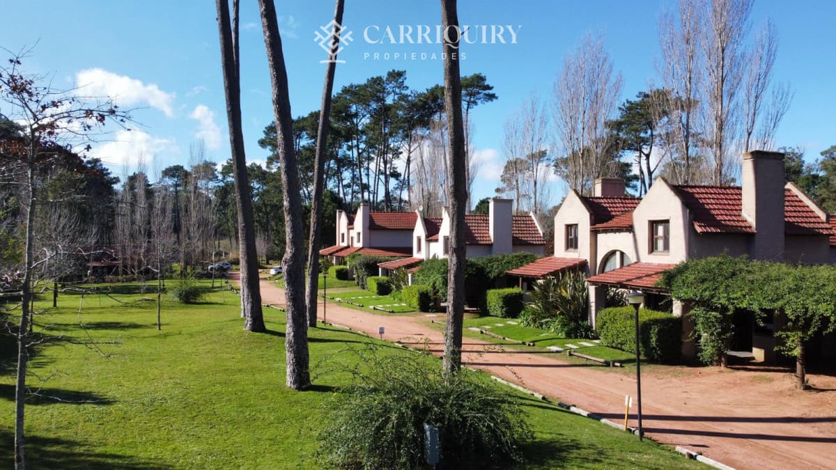 OPORTUNIDAD TERRENOS EN VENTA EN BARRIO PRIVADO APTOS PARA PROPIEDAD HORIZONTAL  -