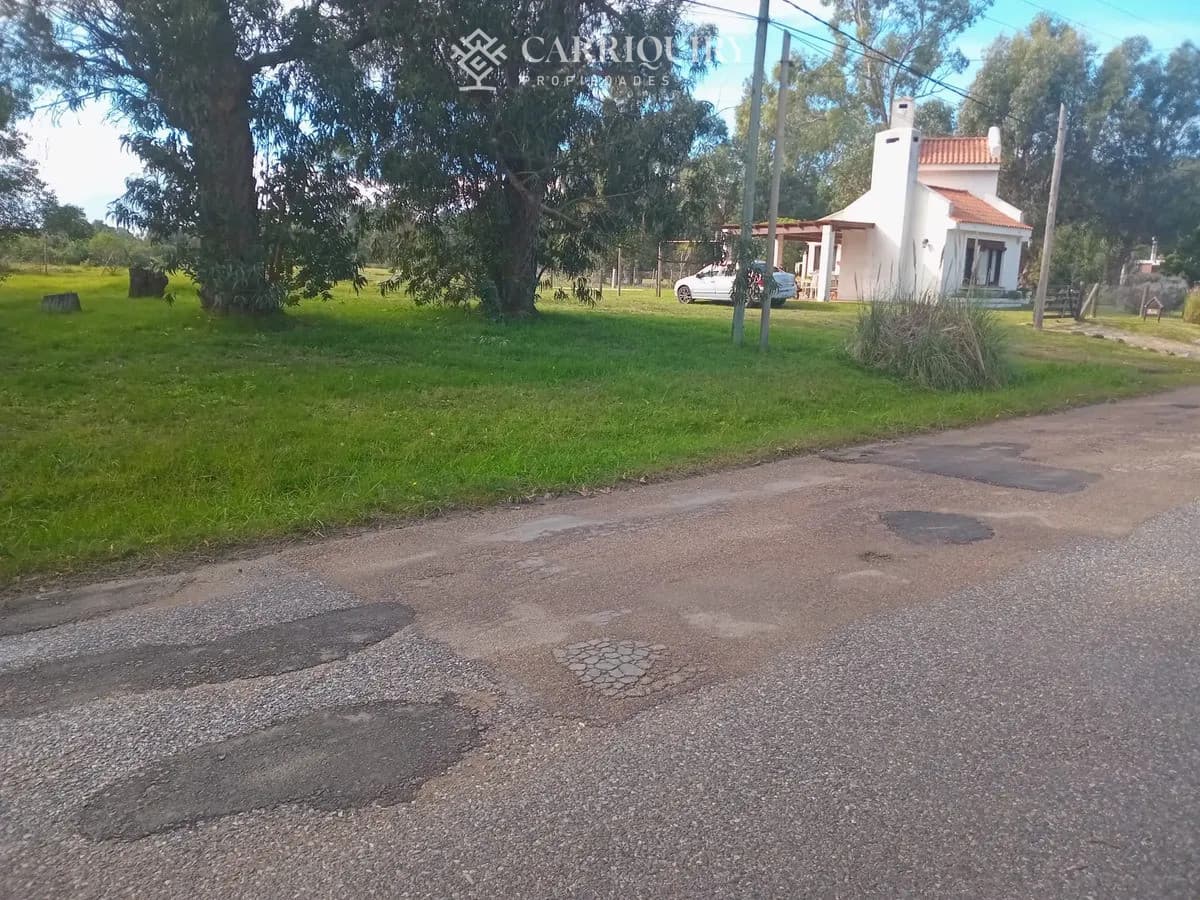 OPORTUNIDAD LOTE DE 1000 M2 EN VENTA EN PINARES ZONA MUY TRANQUILA DE BUENAS PROPIEDADES IDEAL PARA HACER 2 CASA  -