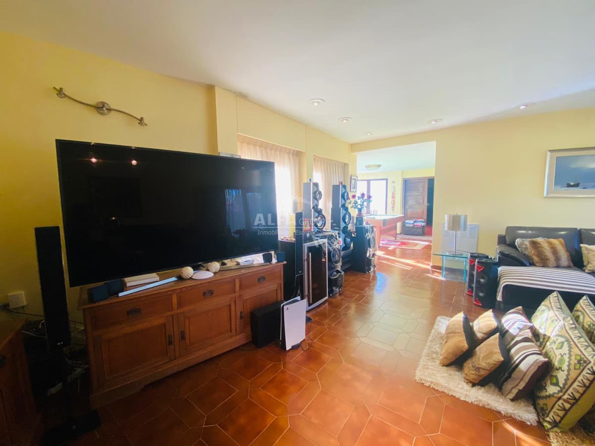 Casa muy amplia en Zona Cantegril - Punta del Este