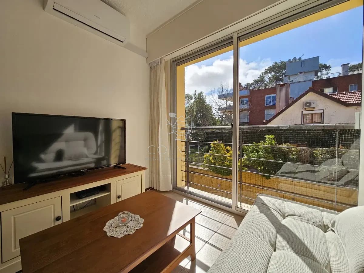APARTAMENTO EN VENTA 1 DORMITORIO EXCELENTE UBICACION AIDY GRILL