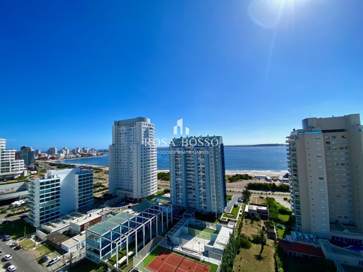 VENTA APARTAMENTO GALA TOWER 3 DORMITORIOS PLAYA MANSA