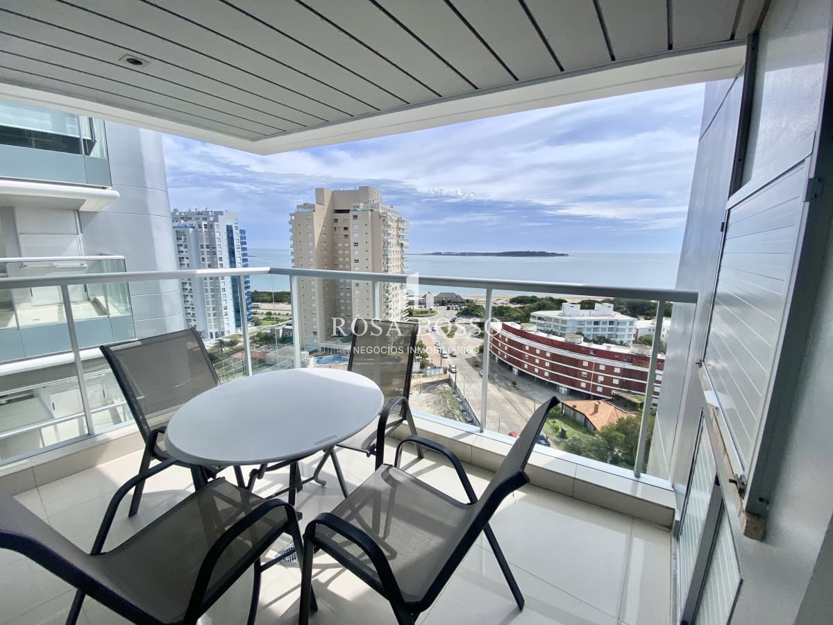 Apartamento en venta Playa Mansa 2 dormitorios MIAMI BOOULEVARD